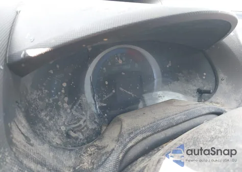 2010 Honda Insight Lx from USA, damaged, VIN JHMZE2H54AS012273